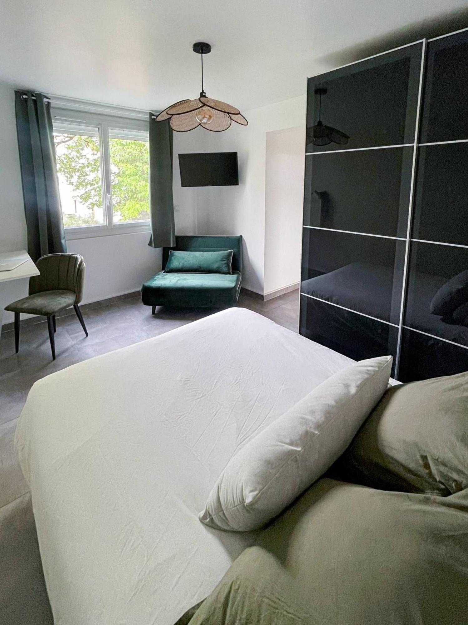רן Auteuil • 4 Chambres • Wifi • Metro A 400M מראה חיצוני תמונה